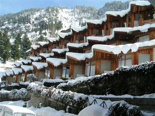 Snow Peak Retreat Manali